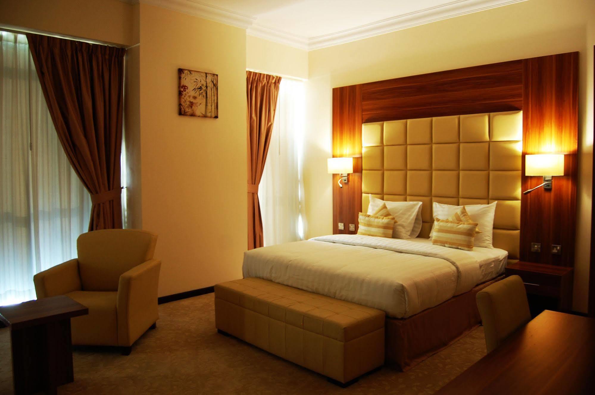 Golden Ocean Hotel Doha Eksteriør bilde